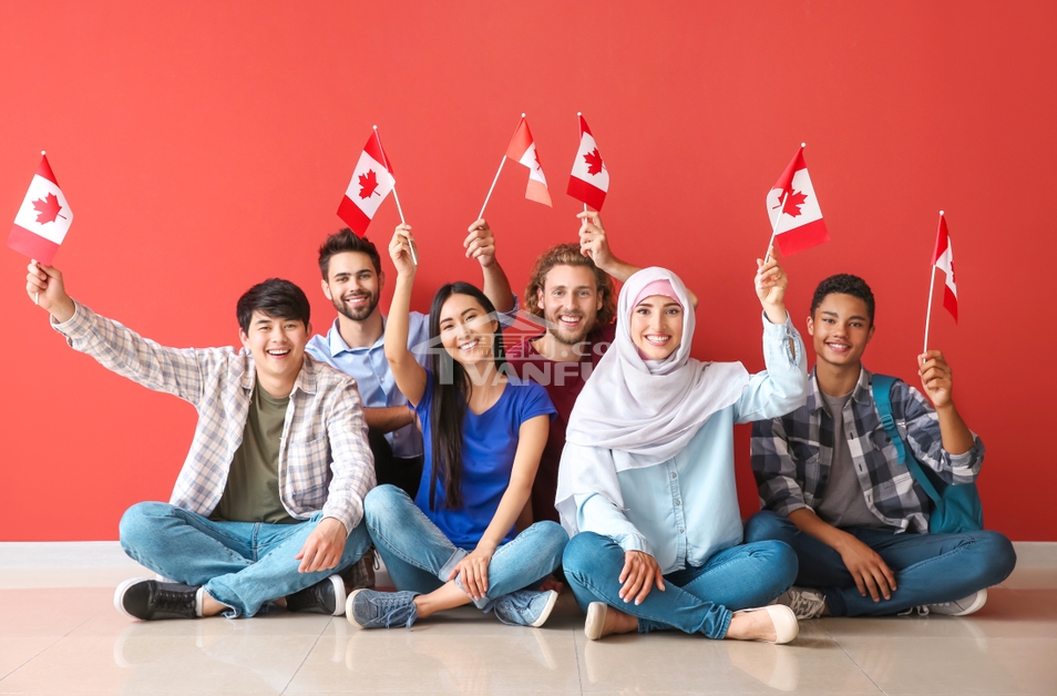 热爆！去年中国给加拿大贡献3万移民+10万留学生 全球第二名第二！
